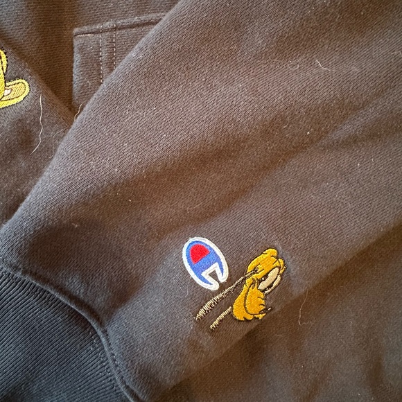 Champions Mickey and friends embroidered hoodie - Picture 3 of 4